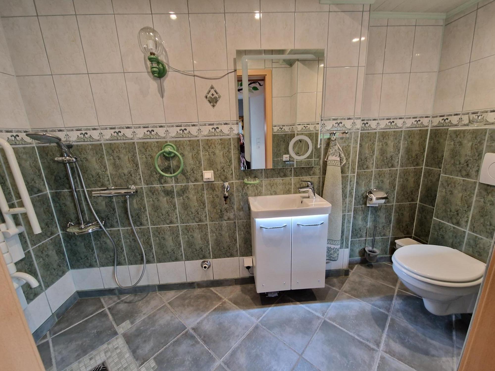Ferienwohnung Am Oepitzer Berg Possneck Luaran gambar